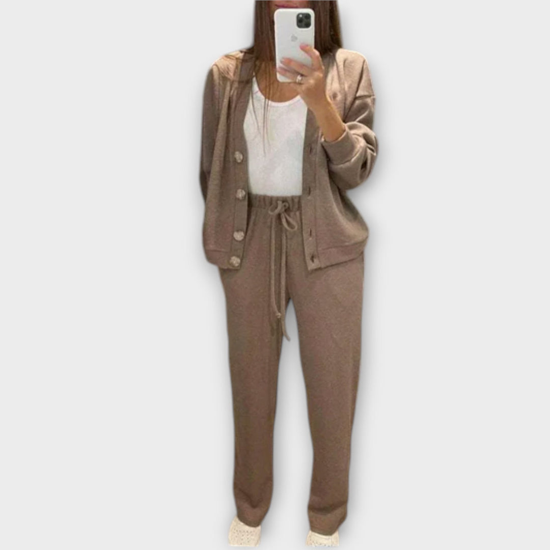 Monica - Jacket and Pants Set