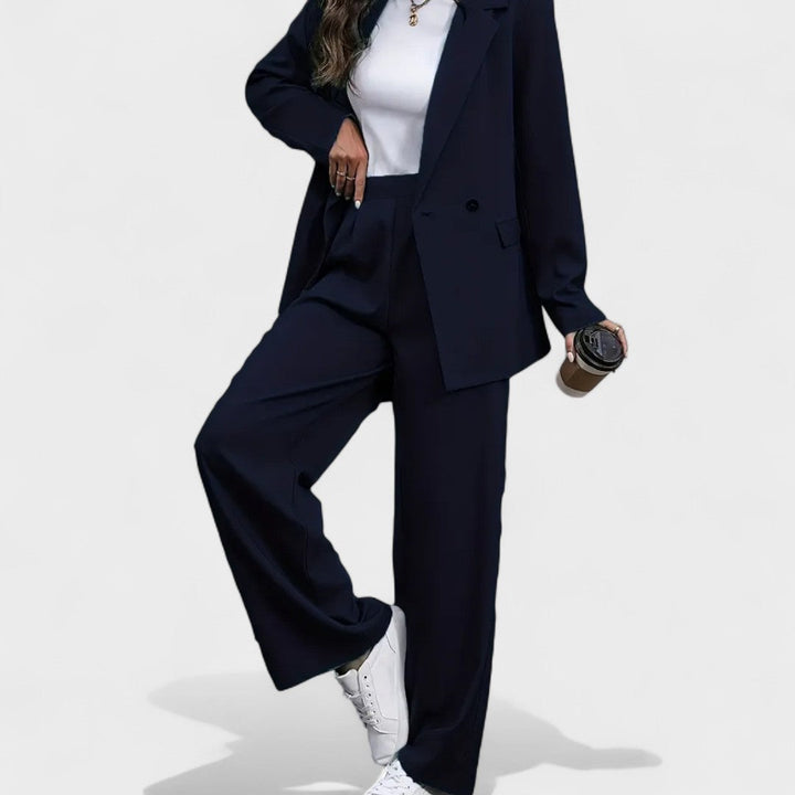 Andrea - Elegant Outfit