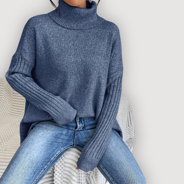 GENESIS – COZY TURTLENECK SWEATER