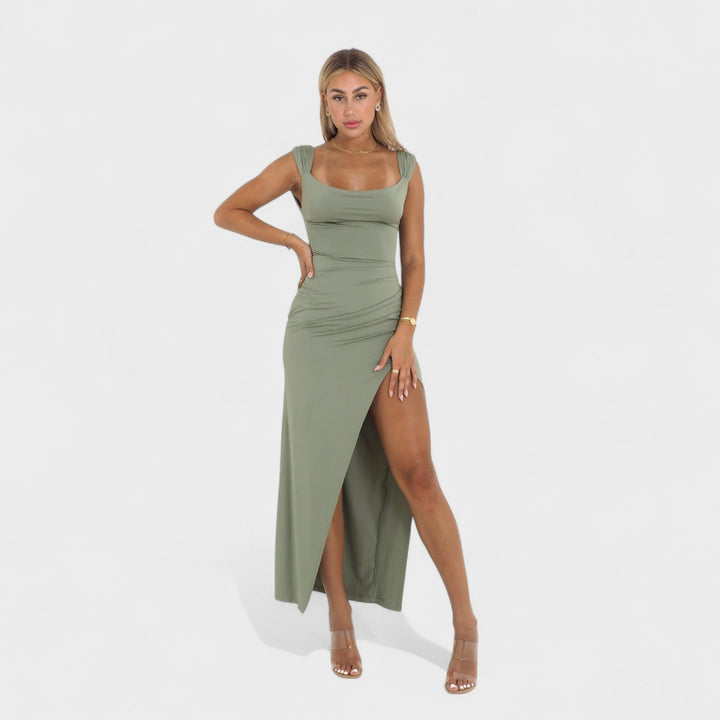 Vanessa - Long Dress with Open Back