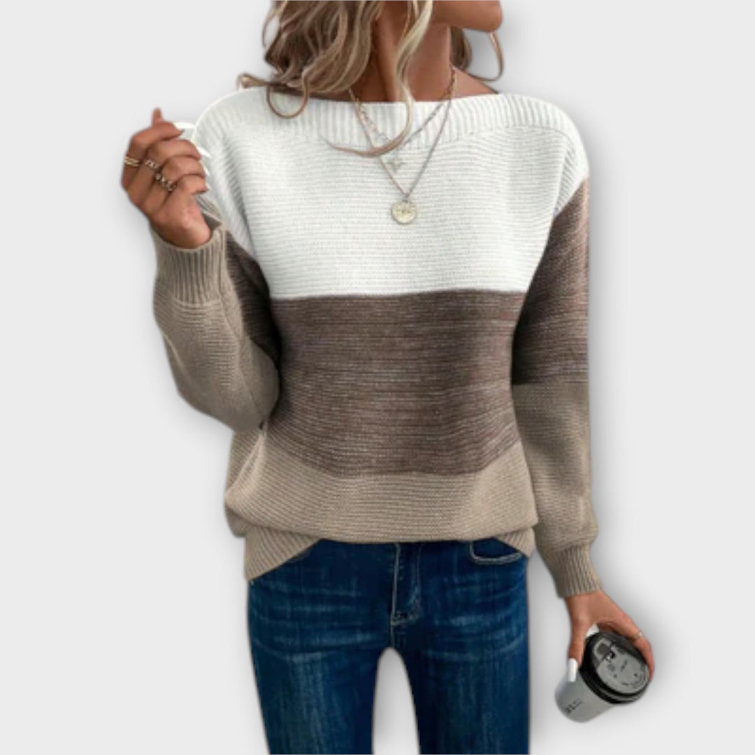 Daphne - Comfortable Sweater