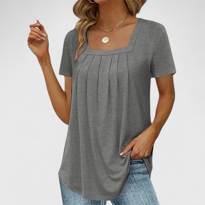 Everly - Sophisticated Summer Blouse