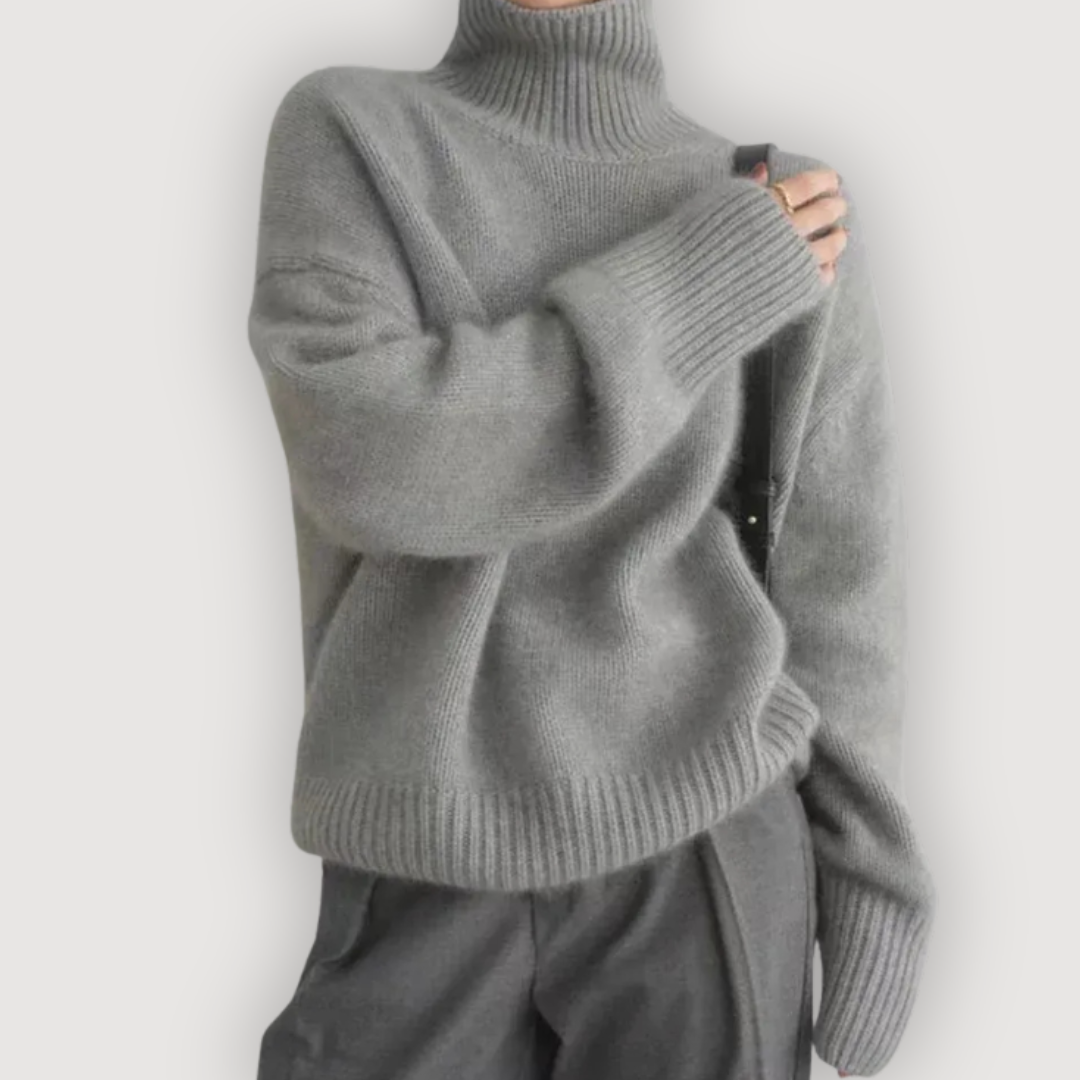 NORA – COZY TURTLENECK SWEATER