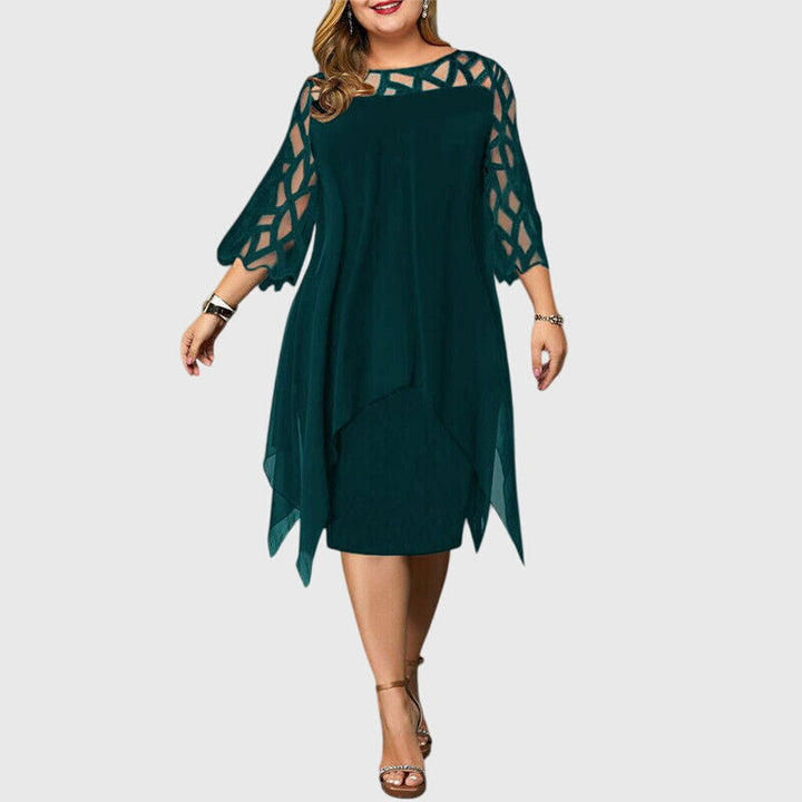 Daniela - Chic Dress