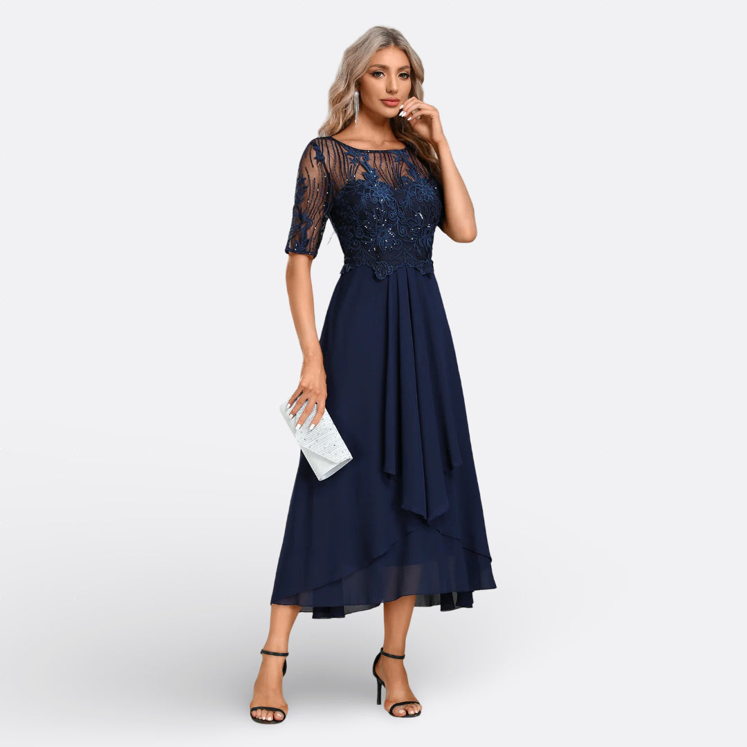 Dawn - Lace Dress with Short Sleeves