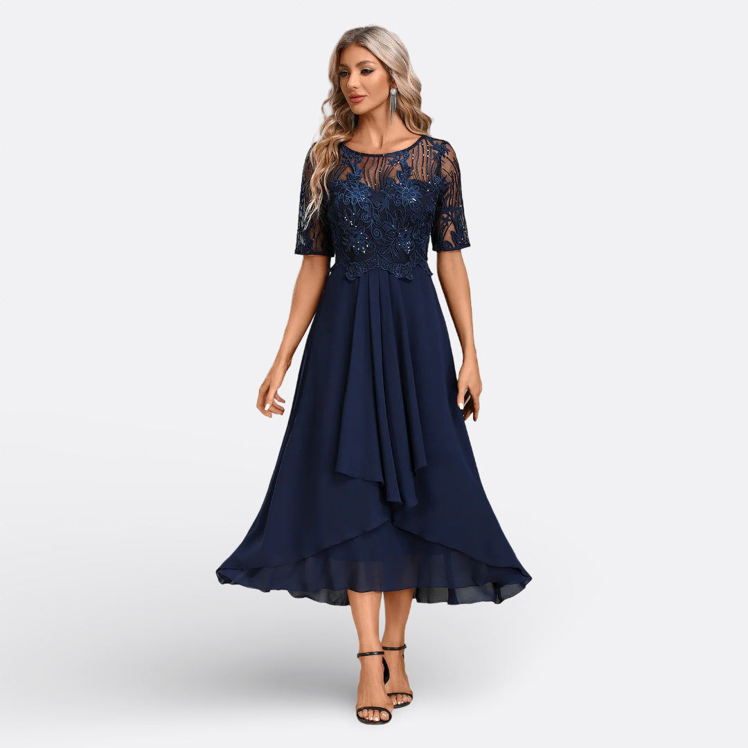 Dawn - Lace Dress with Short Sleeves