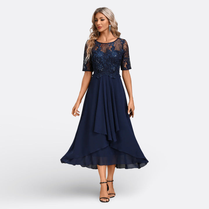Dawn - Lace Dress with Short Sleeves