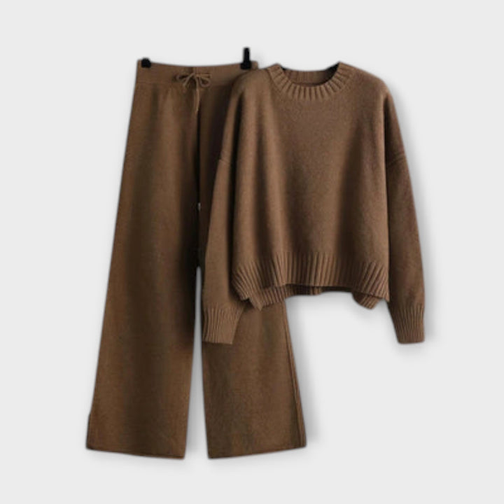 Sarah - Embroidered Casual Set