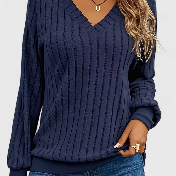 Claire - Comfortable Sweater