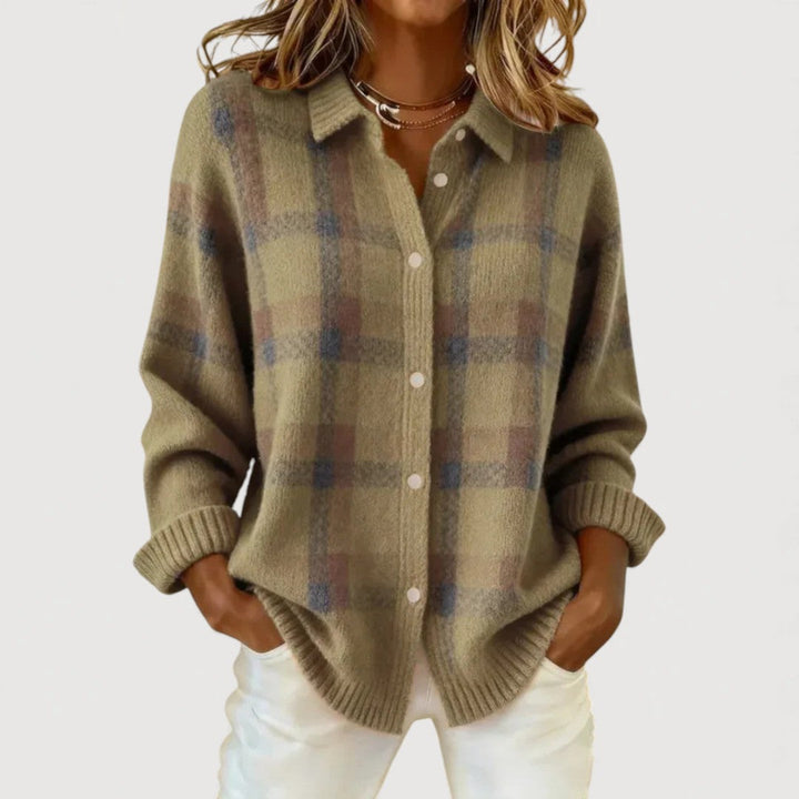 Josie – Cozy Knit Shirt for Cold-Day Comfort