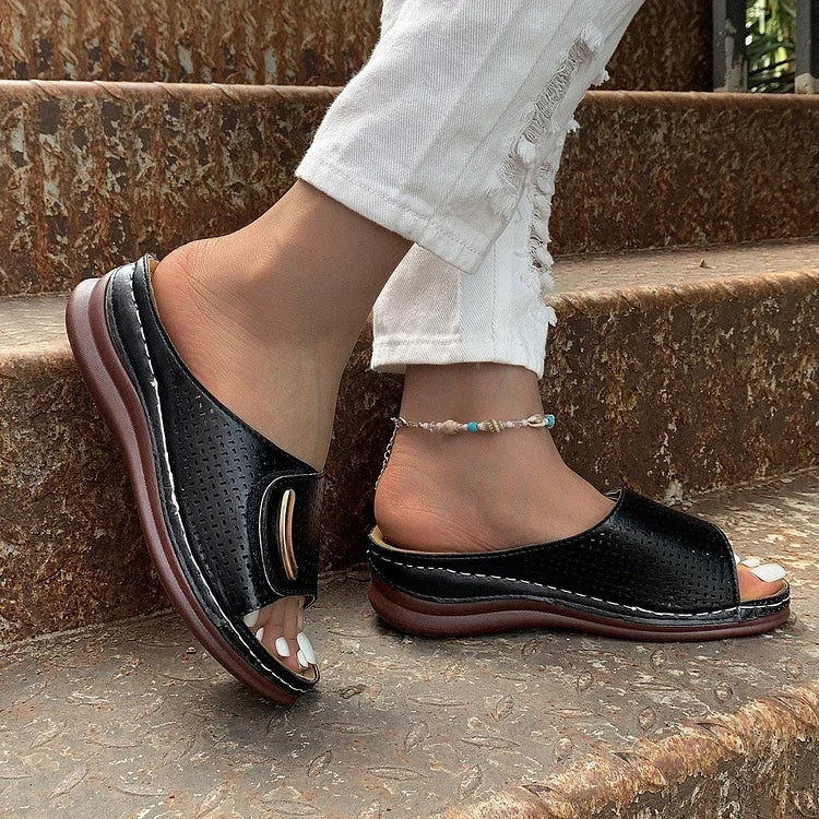 Jessica - Classic Urban Sandals