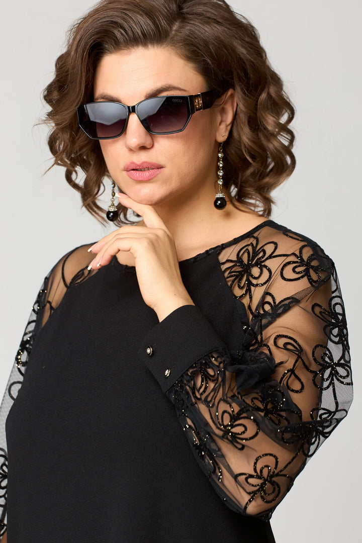 Natalie - Elegant Lace Dress