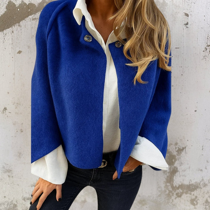Judite - Elegant and Warm Short Coat