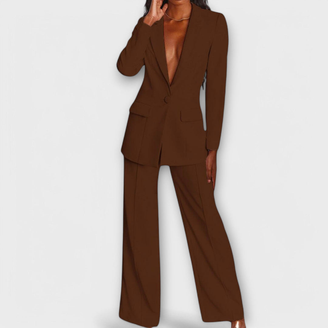 Lindsay - Elegant Women's Suit
