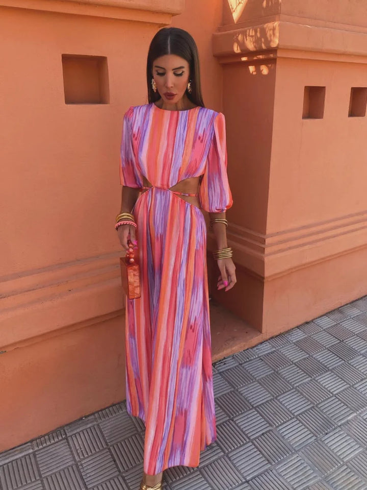 Miranda - The Daring Dress