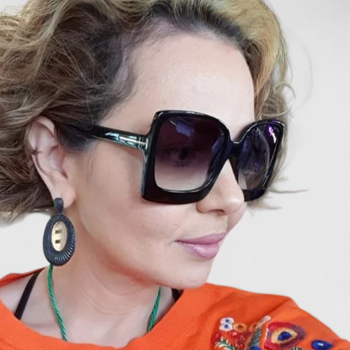 Claire - Stylish Sunglasses