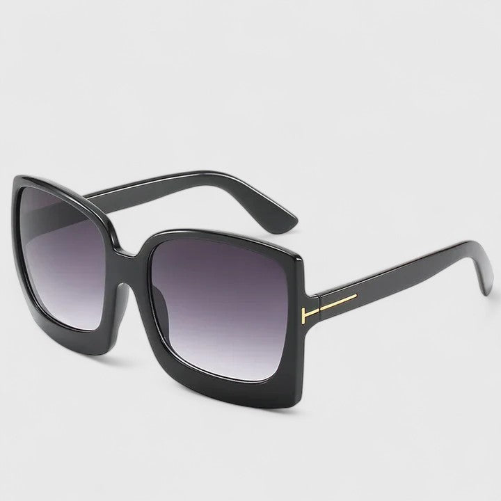 Claire - Stylish Sunglasses