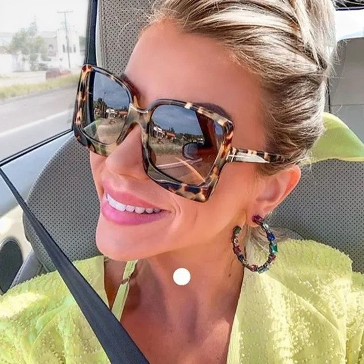 Claire - Stylish Sunglasses
