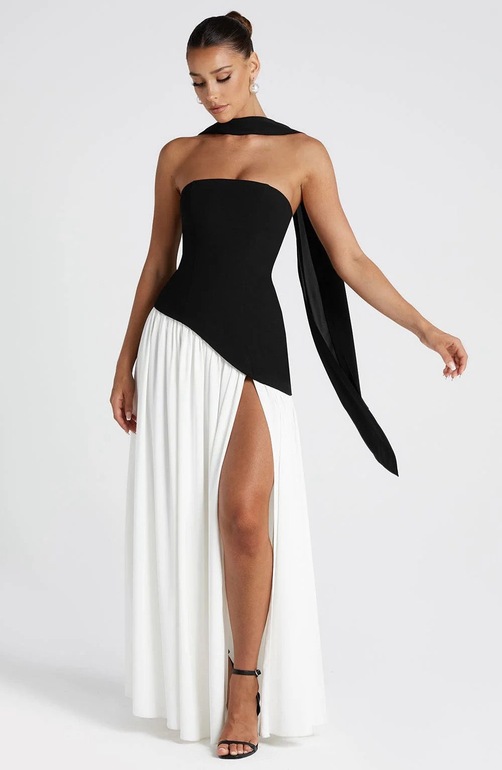Tracy - Sophisticated Long Dress