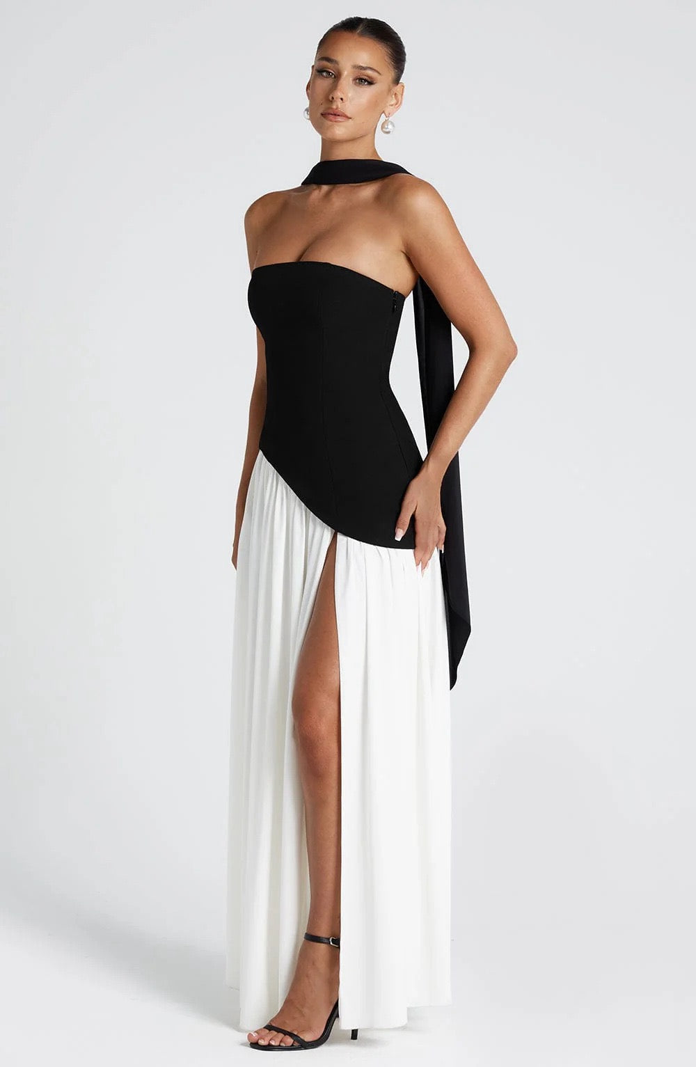 Tracy - Sophisticated Long Dress