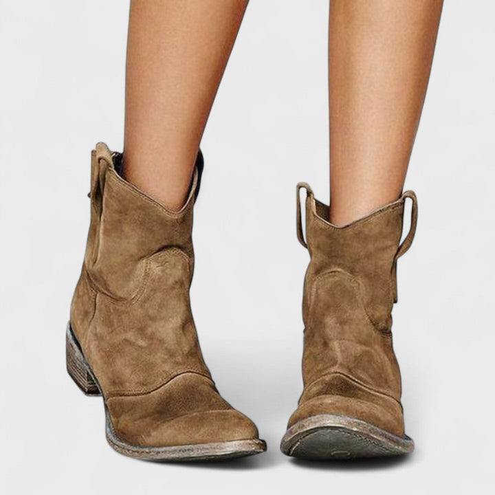 Annelore | Timeless Elegant Ankle Boots