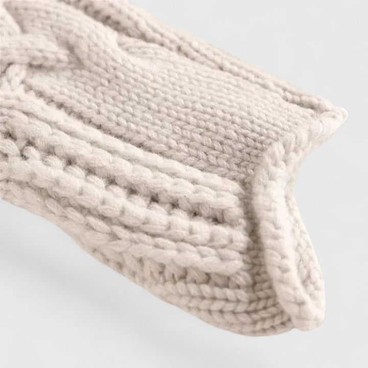 Isabella - Elegant Sweater