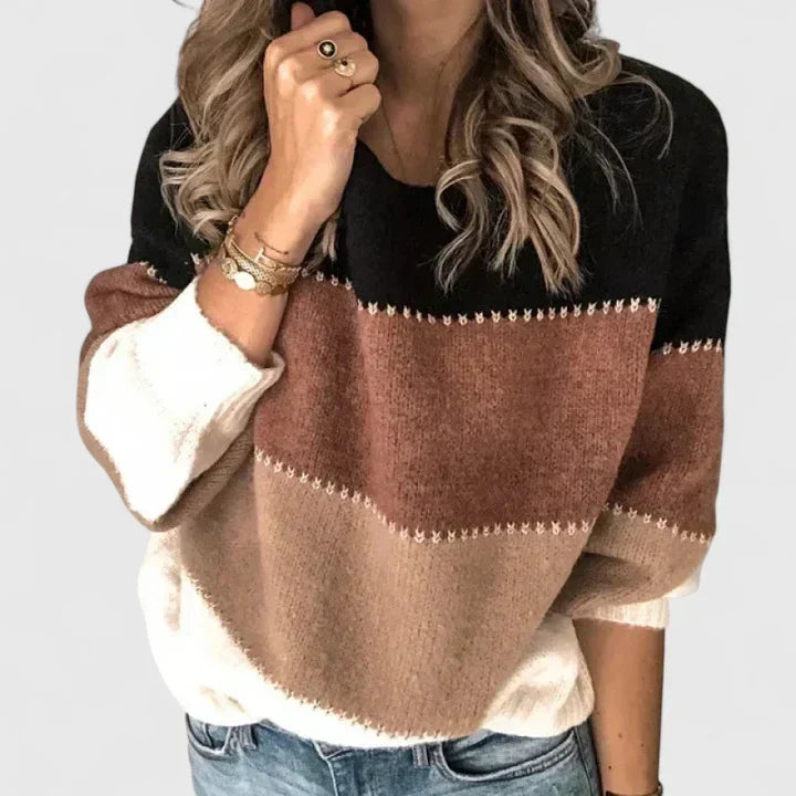 Layla - Comfortable Sweater