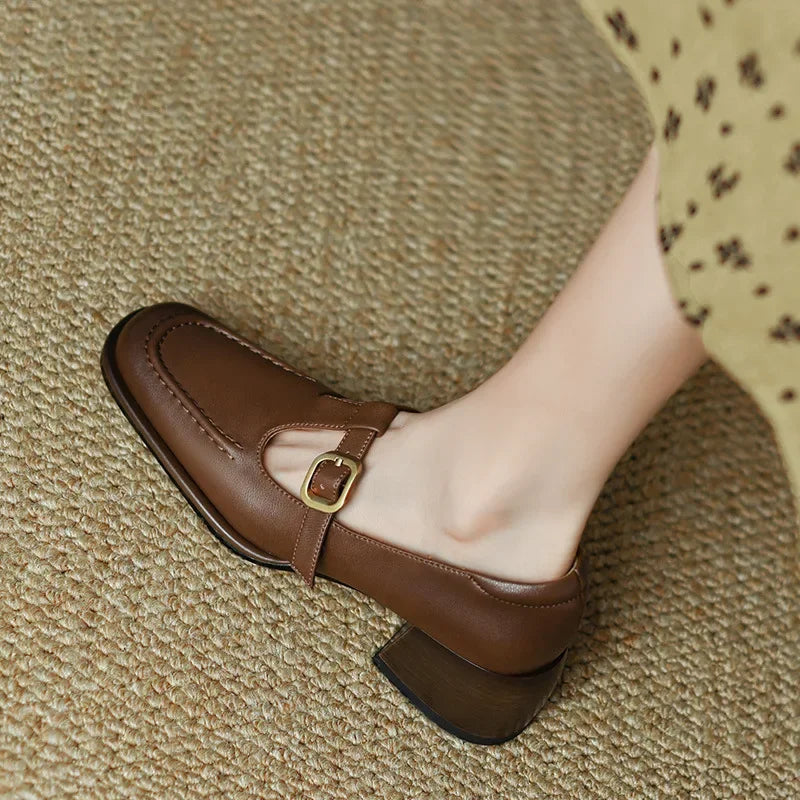 Emilia – Vintage-Style T-Strap Shoes
