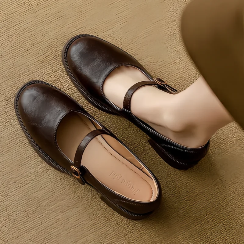 Leni – Timeless Strap Shoes