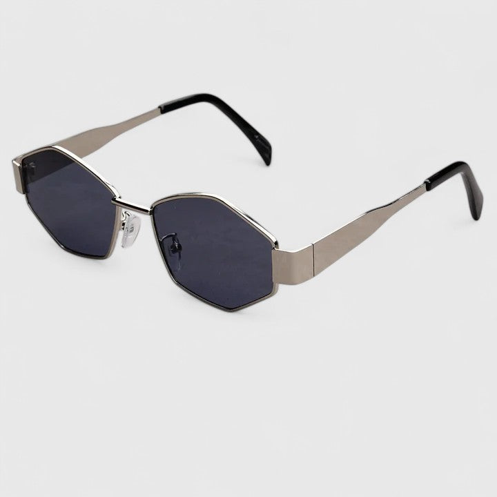 Iris - Sophisticated Sunglasses