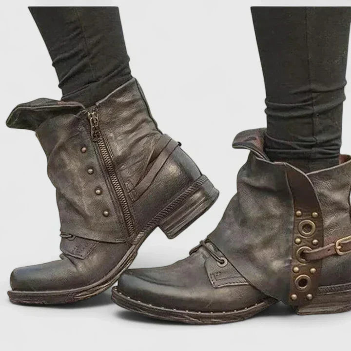 Annegret | Orthopedic Boots