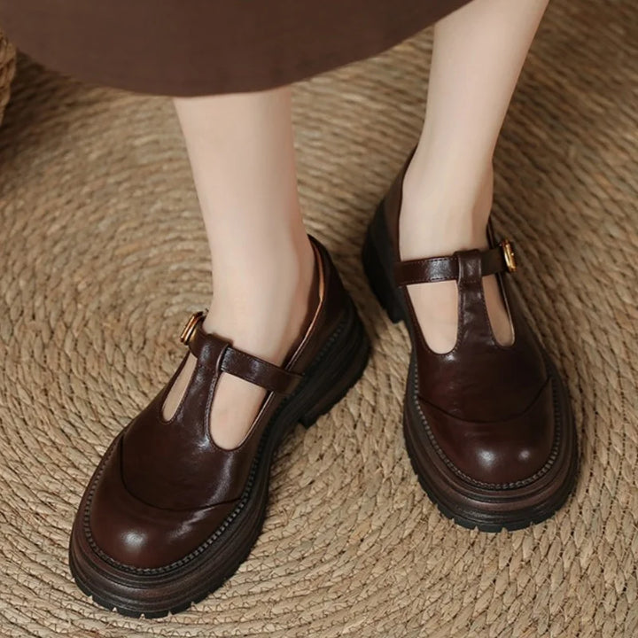 Luisa – Vintage T-Strap Shoes