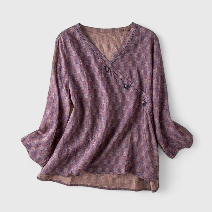 Jennifer - Comfortable Blouse