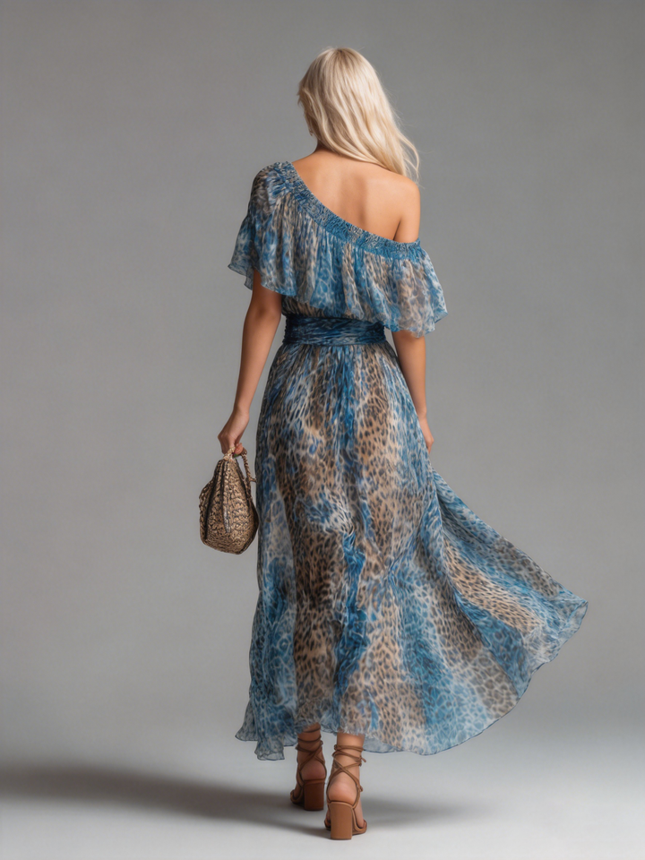 Lauren - Long chiffon dress with leopard print and bare shoulders