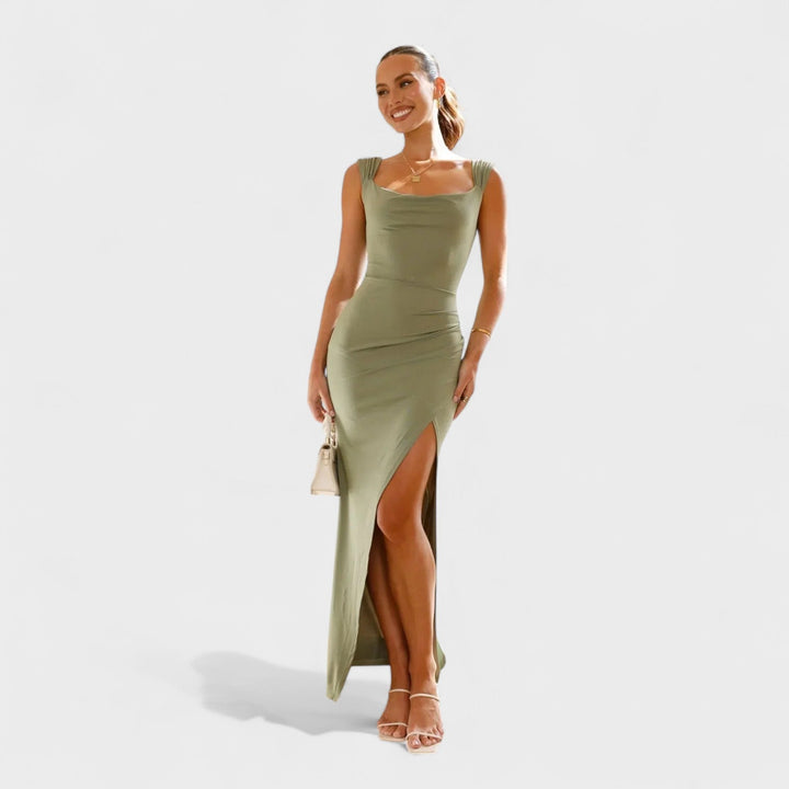 Vanessa - Long Dress with Open Back
