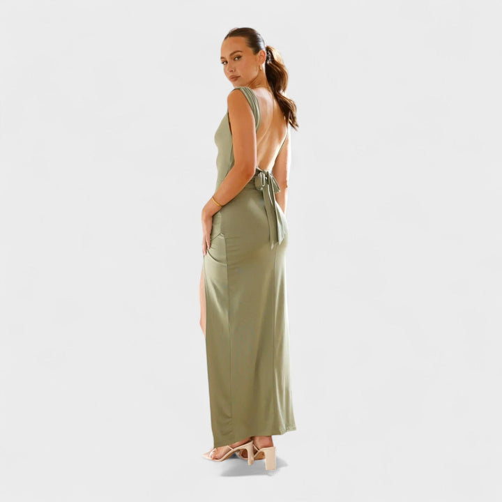 Vanessa - Long Dress with Open Back