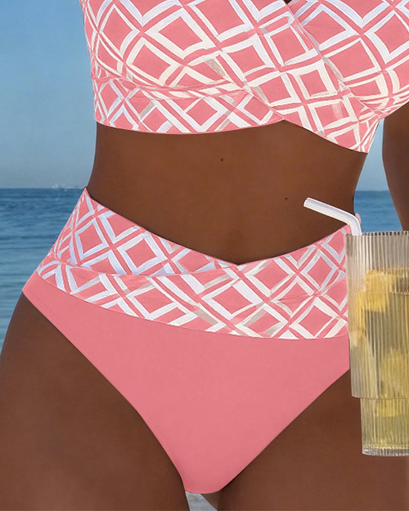 Fiona - Two-Piece Bikini with Cut-Out Bra and Diamond Pattern