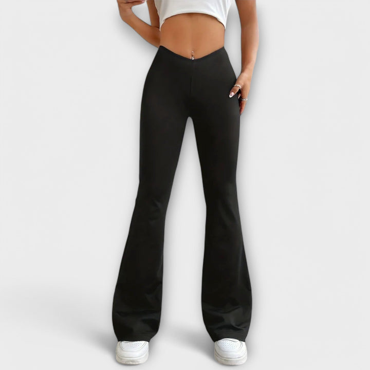 Chloe - Relaxed Pants with Flared Leg