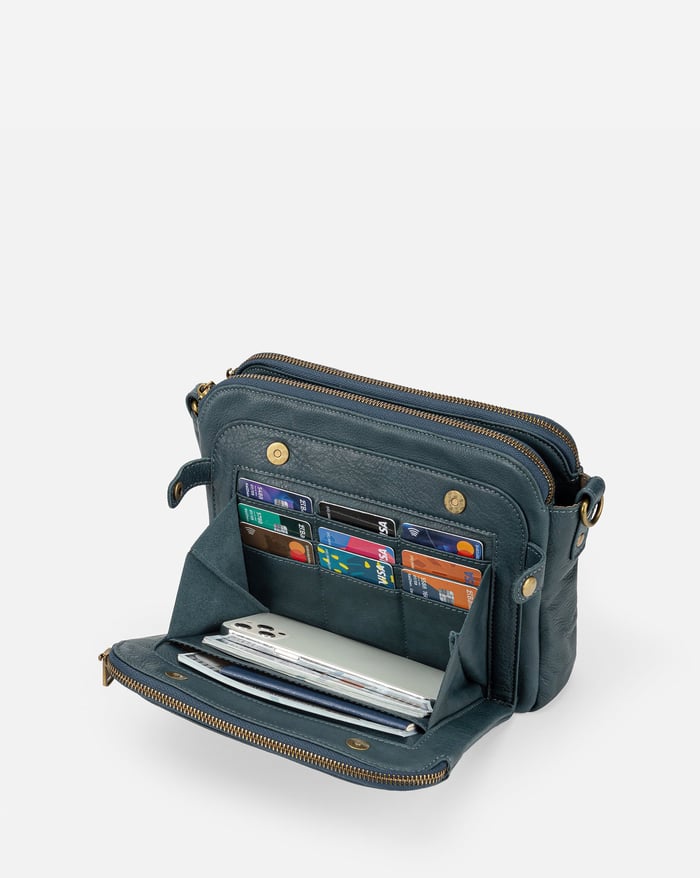 Savannah - Sleek Three-Layer Crossbody Bag
