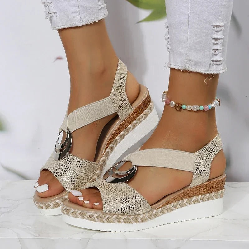 Cecilia - Elegant Platform Sandals