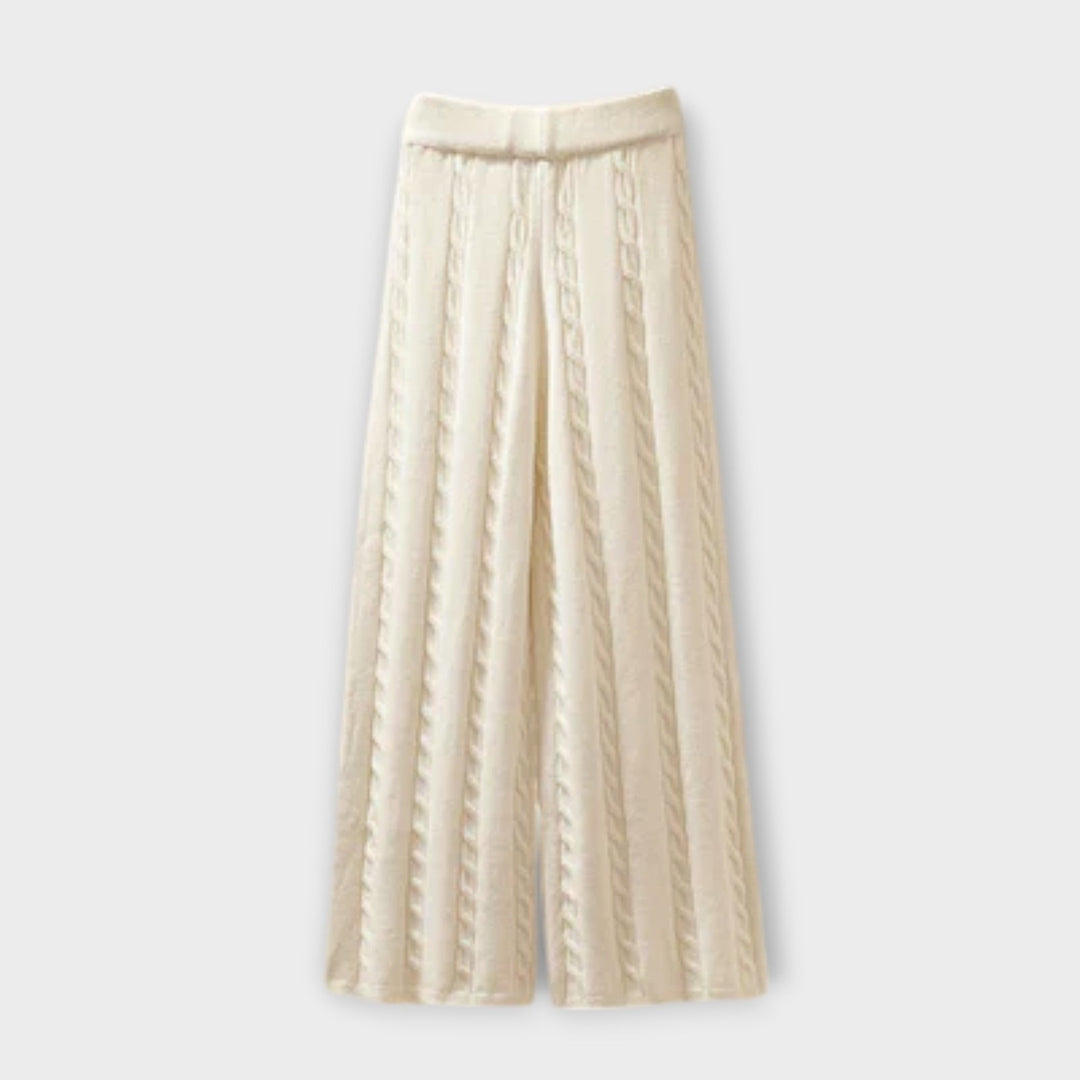 Kelly - Comfortable and Casual Set