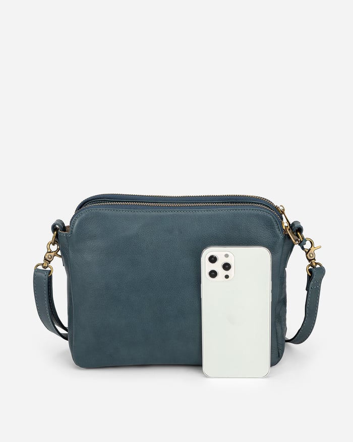 Savannah - Sleek Three-Layer Crossbody Bag