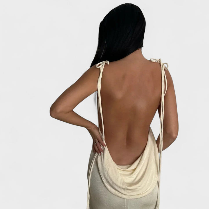 Natalie - The dress that celebrates curves