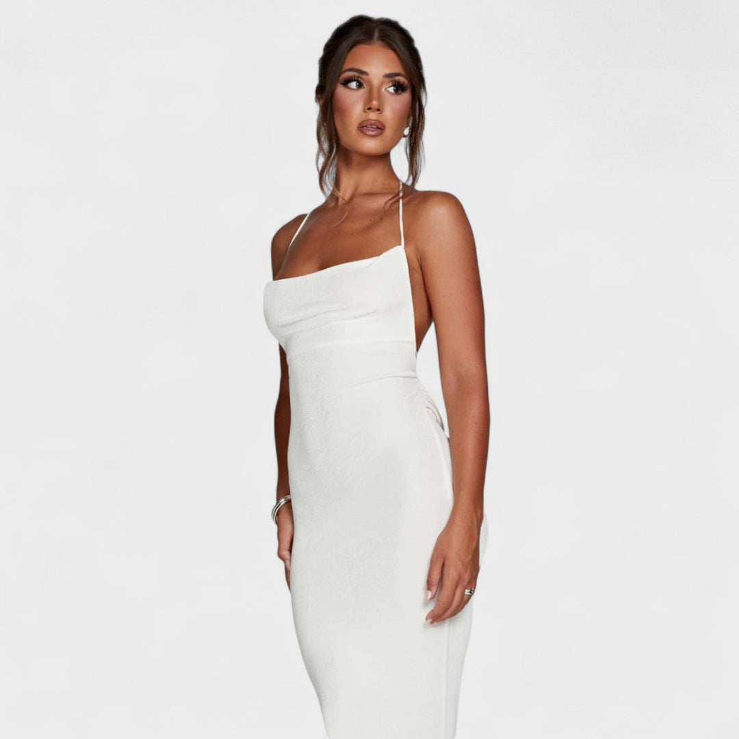 Natalie - The dress that celebrates curves