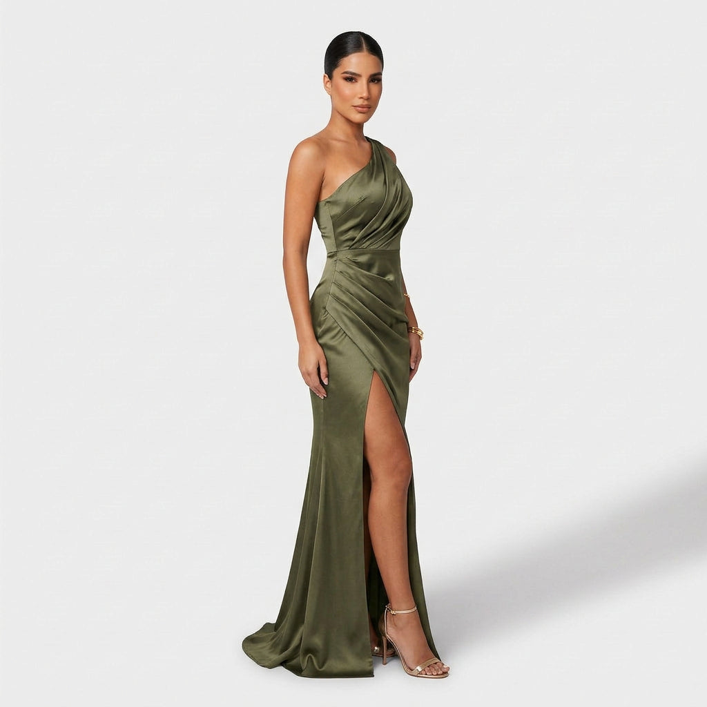 Lydia - Elegant Maxi Dress