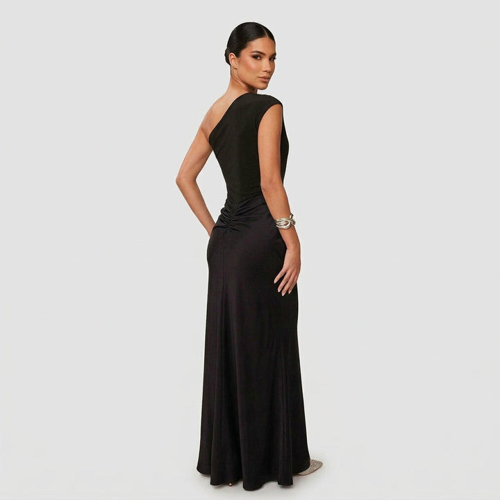 Rosalie - Elegant Maxi Dress