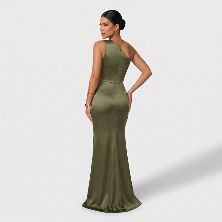 Lydia - Elegant Maxi Dress