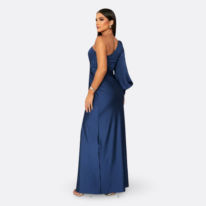 Erica - Elegant Maxi Dress