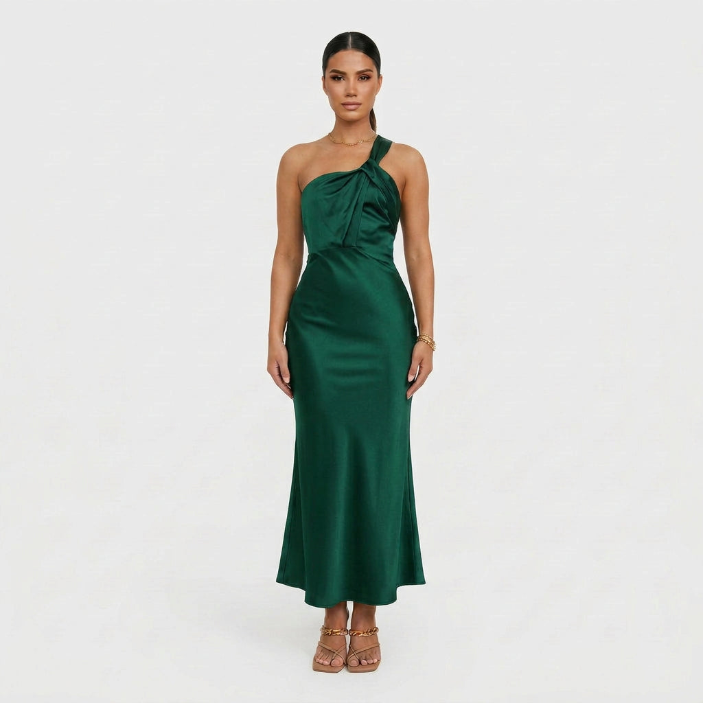 Mackenzie - Elegant Maxi Dress