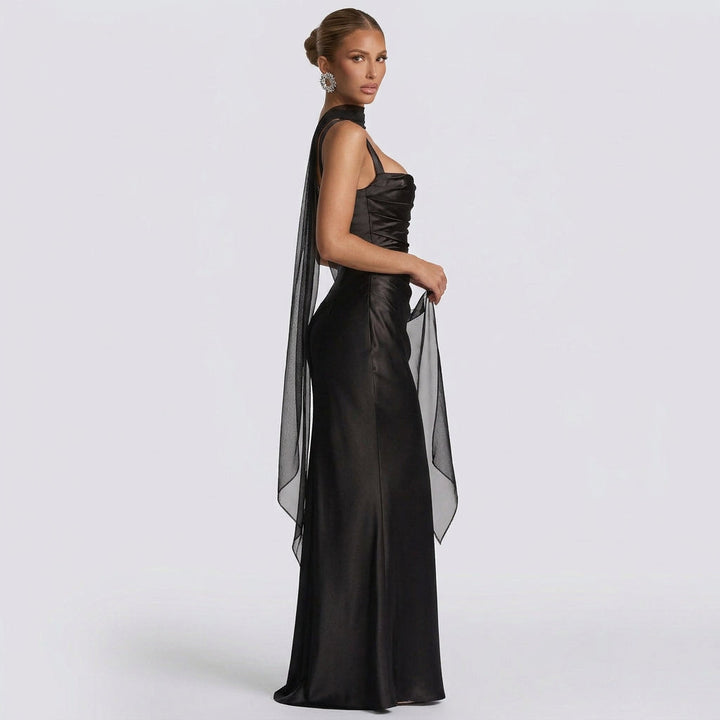 Jennifer - Elegant Maxi Dress